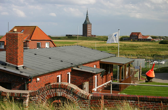 Westturm und WSA-Schirrhof