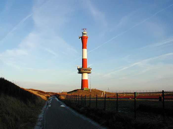 Neuer Leuchtturm im Abendlicht