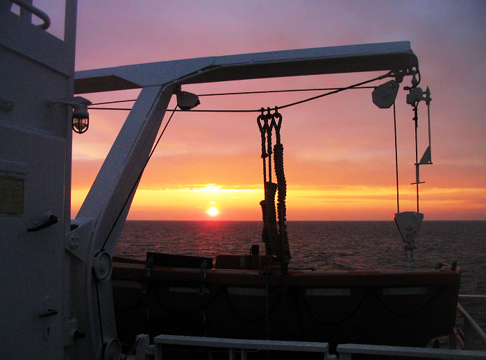 Sonnenuntergang von der Harlingerland aus gesehen