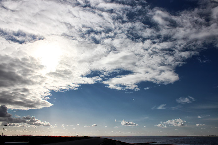 Wolken überm Westende