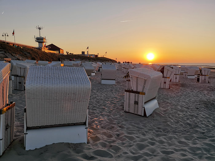 Hauptstrand in der Abendsonne