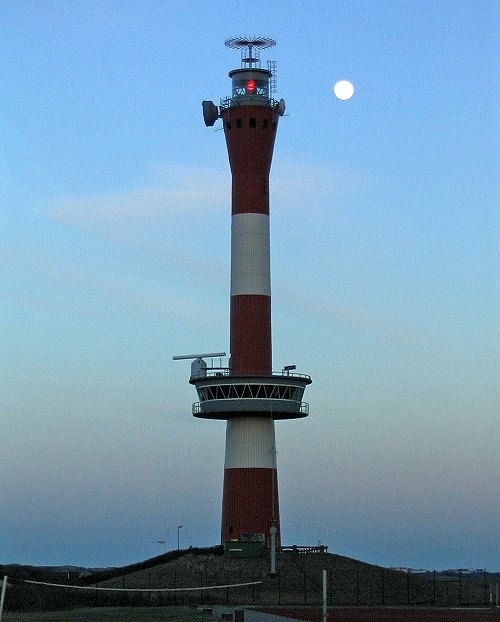 Neuer Leuchtturm am Abend