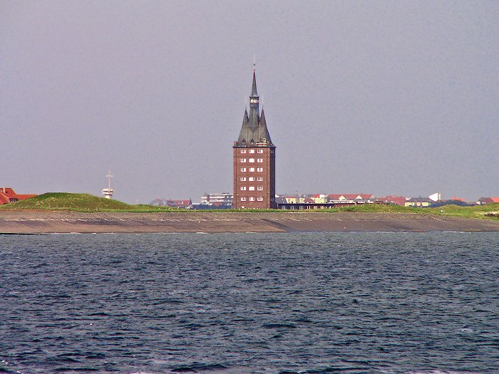 Westturm vom Harlefahrwasser aus