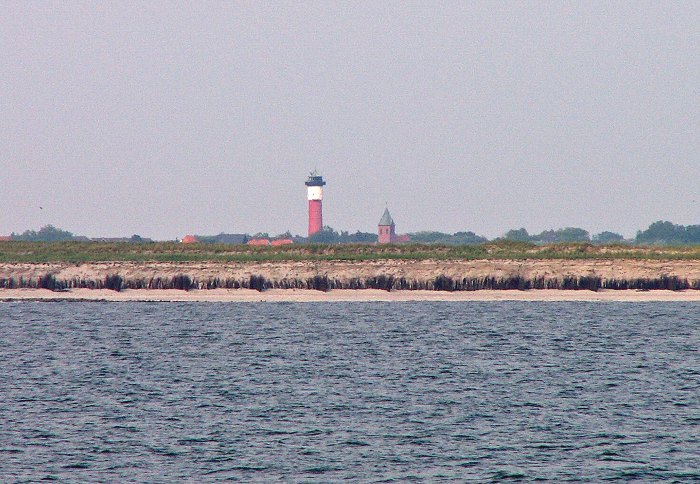 Alter Leuchtturm und Nikolaikirche