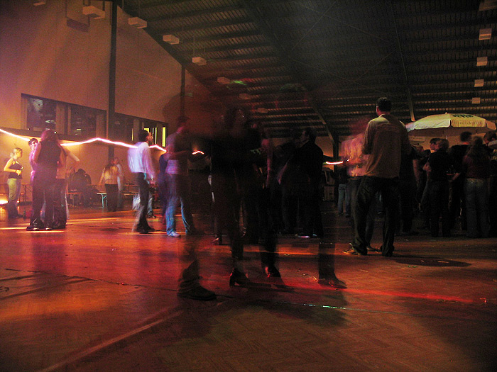 Silvesterfeier in der Tennishalle