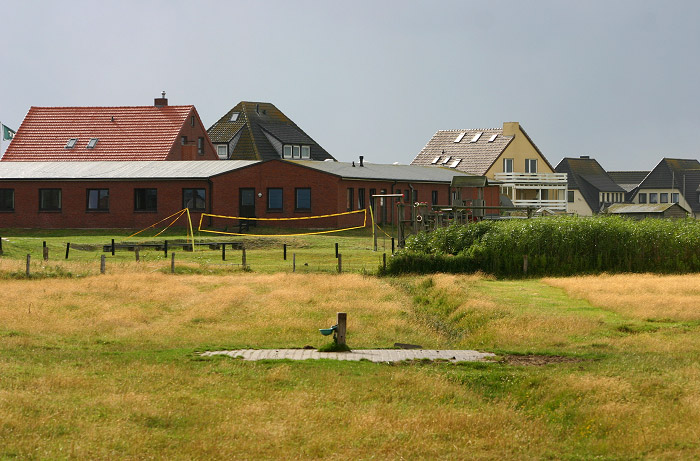 Blick ins Westdorf mit Inselheim Schalksm&uuml;hle