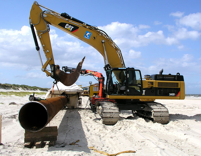 Bagger mit Sp&uuml;lrohr