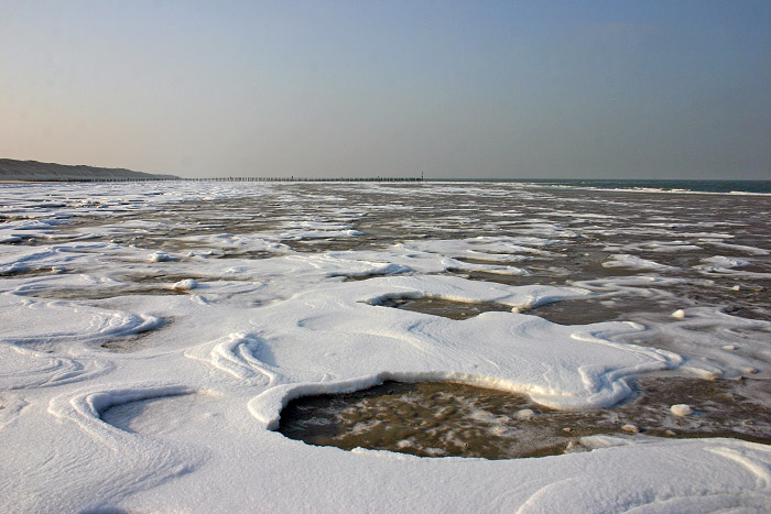 Vereister Inselstrand