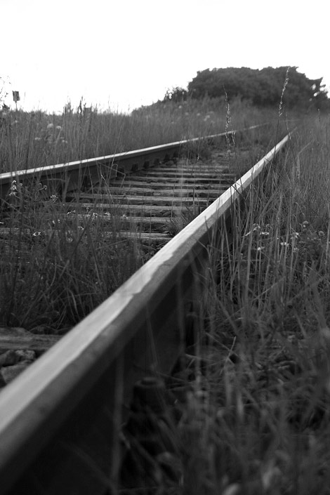 Bahnschienen ins Nirgendwo