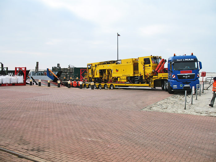 Stopfmaschine am Westanleger