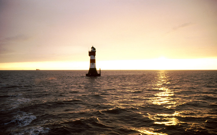 Au&szlig;enweser mit Leuchtturm Roter Sand