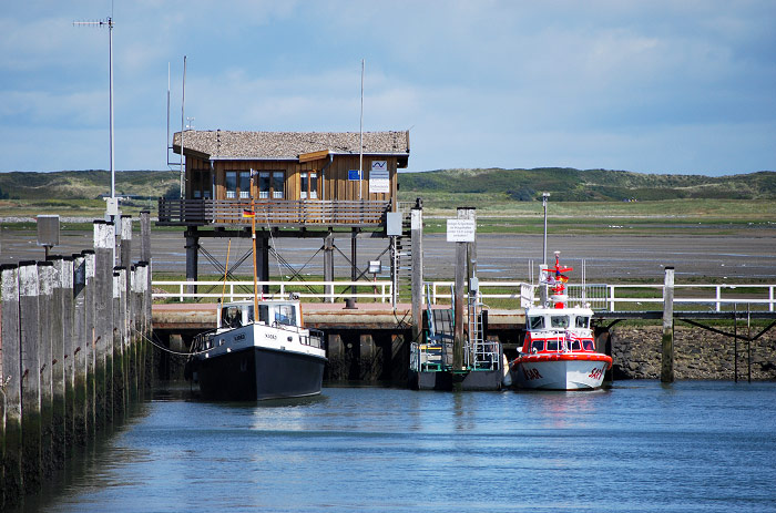 Hafenbecken des Westanlegers
