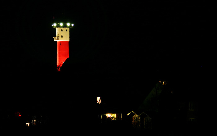 Alter Leuchtturm vom Deich aus gesehen