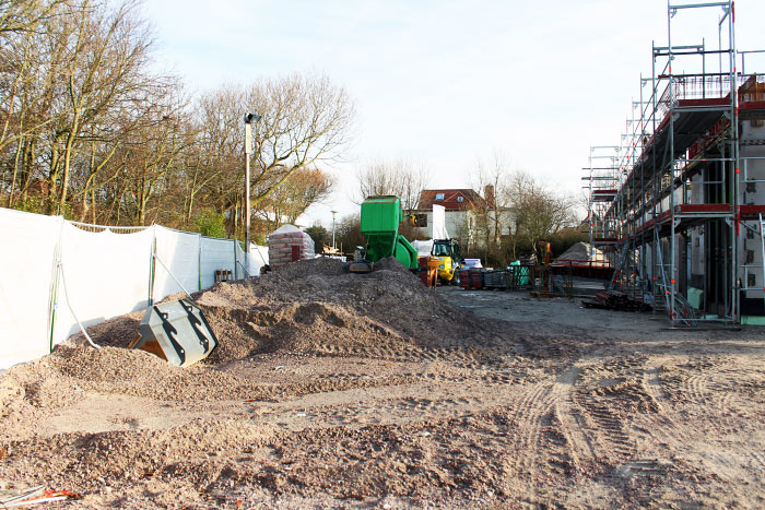 Feuerwehr-Neubau von Westen aus gesehen