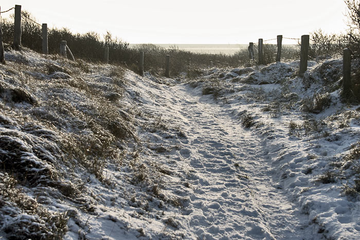 D&uuml;nen&uuml;berwegung