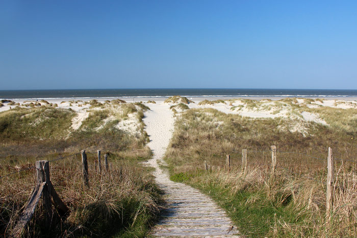 D&uuml;nen&uuml;bergang im Osten