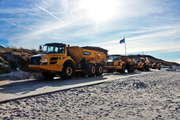Dumper am Surfstrand