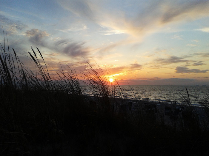 Sonnenuntergang am Hauptstrand