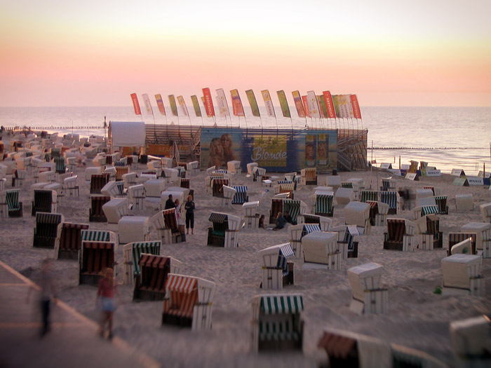 Westfeld mit Beach Cup-Center Court