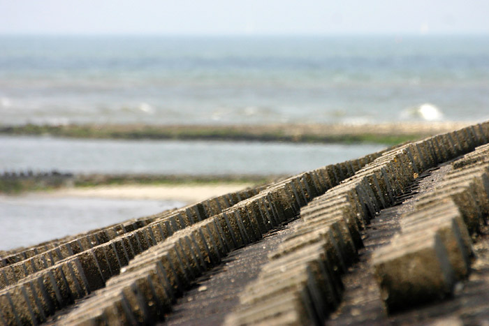 Wellenbrecher des S&uuml;dwestdeckwerks