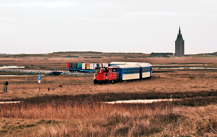 Inselbahn im Westau&szlig;engroden