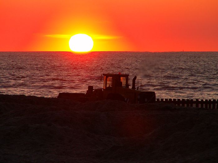 Radlader in der Abendsonne