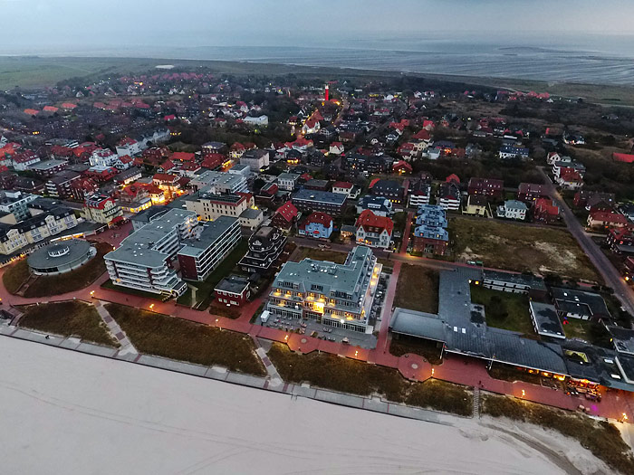 Abendliches Inseldorf