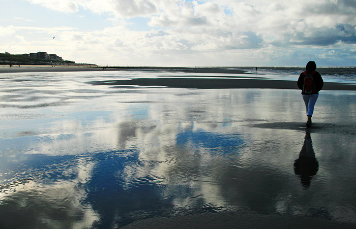 Spaziergang bei Niedrigwasser