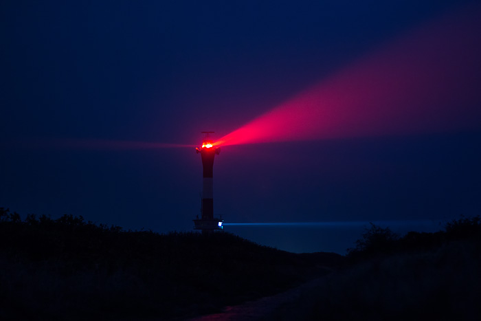 Neuer Leuchtturm bei der Arbeit