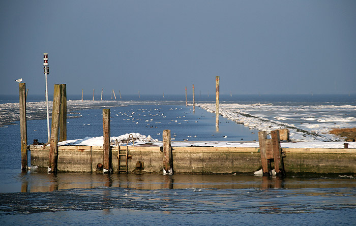 Eisbildung in der Fahrrinne