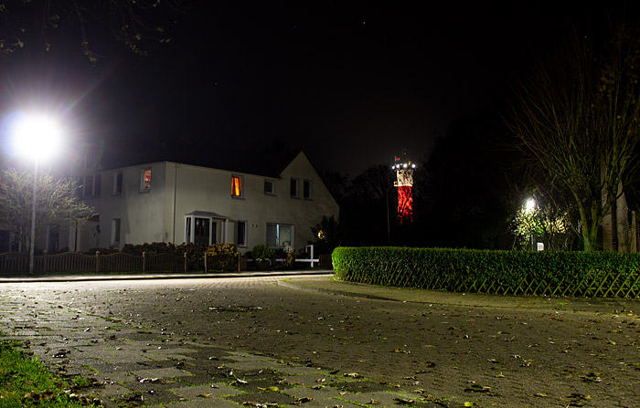 Kreuzung bei Nacht