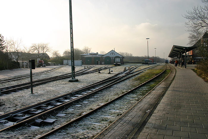 Bahnsteig von Osten her gesehen