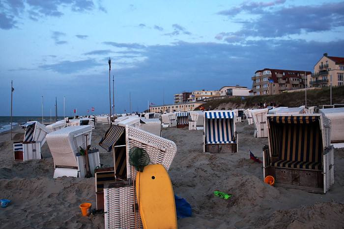 Abendd&auml;mmerung am Strand
