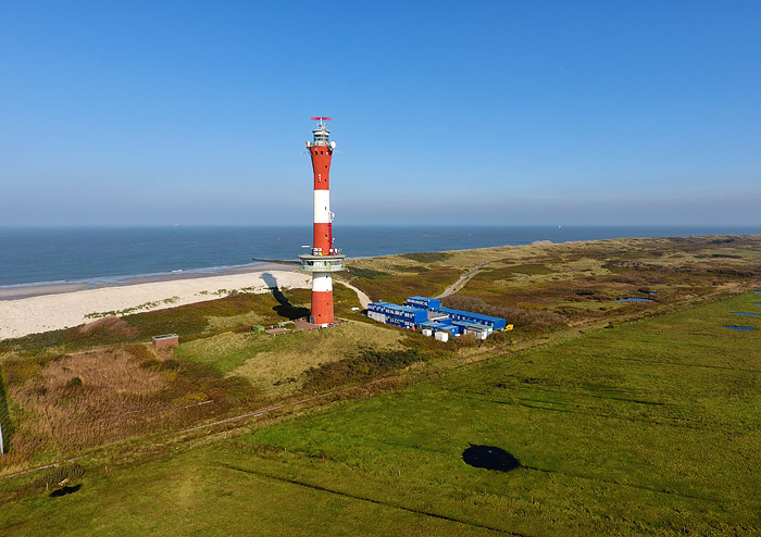 Neuer Leuchtturm von Nordwest her gesehen