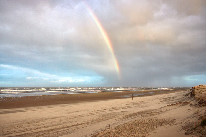 Regenbogen &uuml;ber dem Oststrand