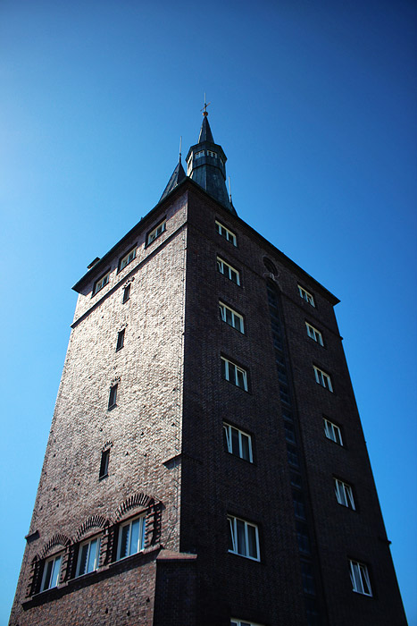 Westturm von S&uuml;dosten her gesehen