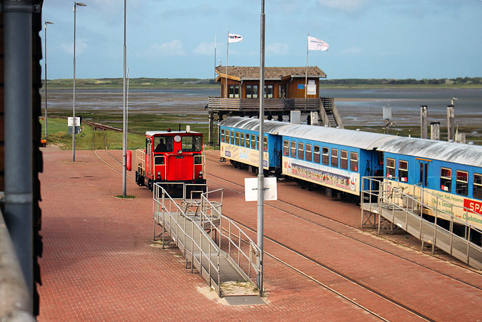 Inselbahn am Westanleger