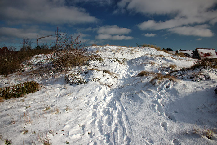 Spaziergang durch die verschneiten D&uuml;nen
