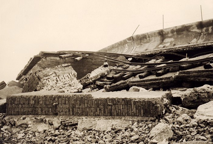Sturmflut 1962. Zerst&ouml;rte Strandmauer