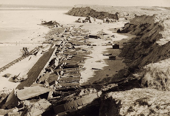 Sturmflut 1962. Zerst&ouml;rte Strandmauer