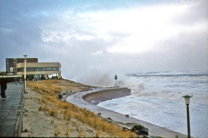 Sturmflut 1976. Blick in Richtung Kurhaus