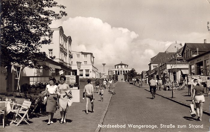 Straße zum Strand