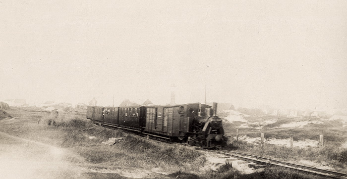 Vorbeifahrende Inselbahn