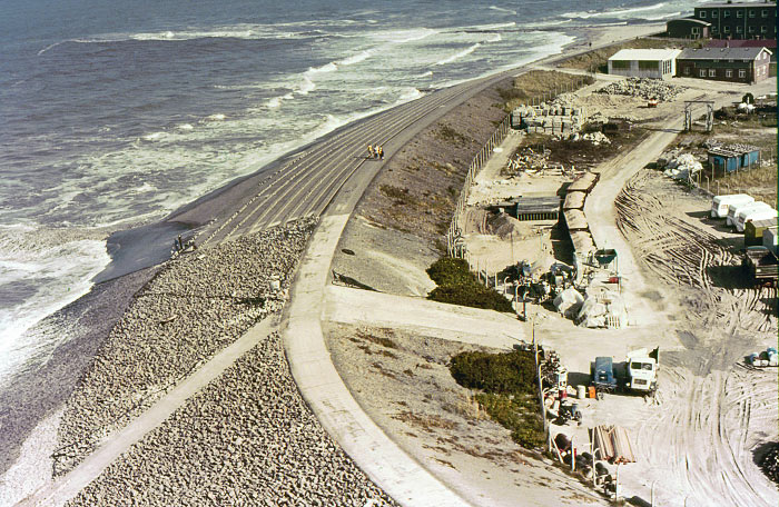 Westdeckwerk und Schirrhof