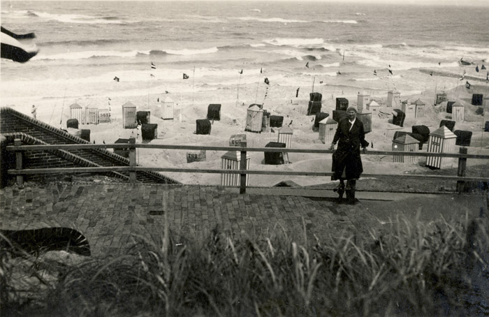 Blick hinunter vom D&uuml;nenbakenh&uuml;gel