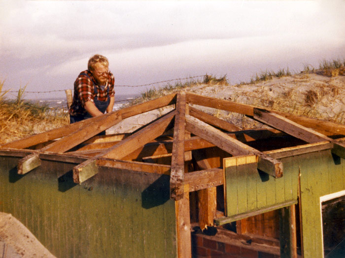 Abbruch des Pegelh&auml;uschens