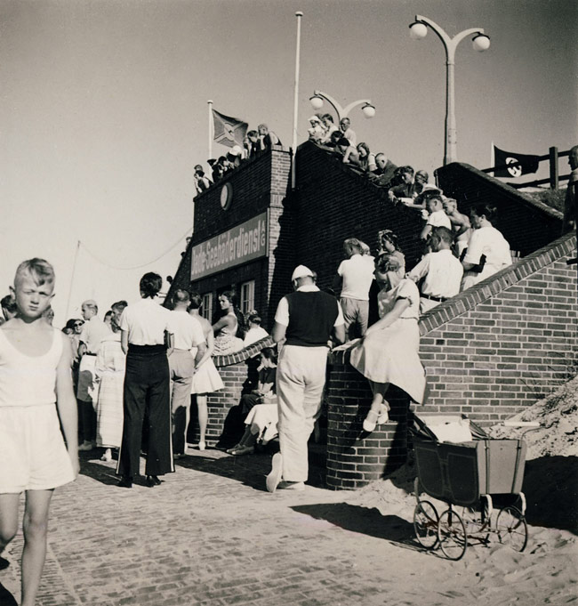 Strandmusik an der Hauptuhr