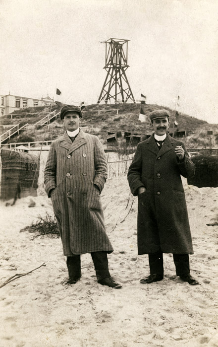 Strand mit D&uuml;nenbake