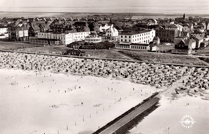Luftbild vom Hauptstrand