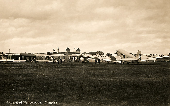 Ju 52 am Flugplatz Wangerooge